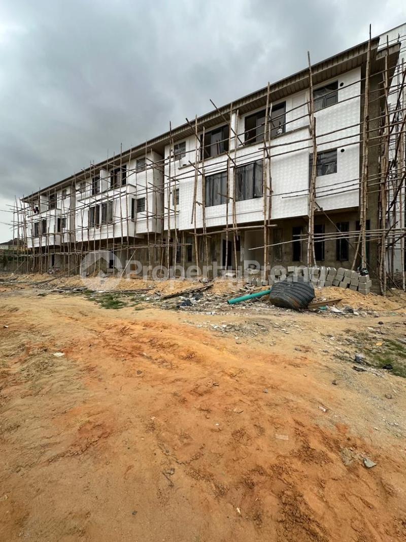 4 bedroom House for sale Ogudu Lagos