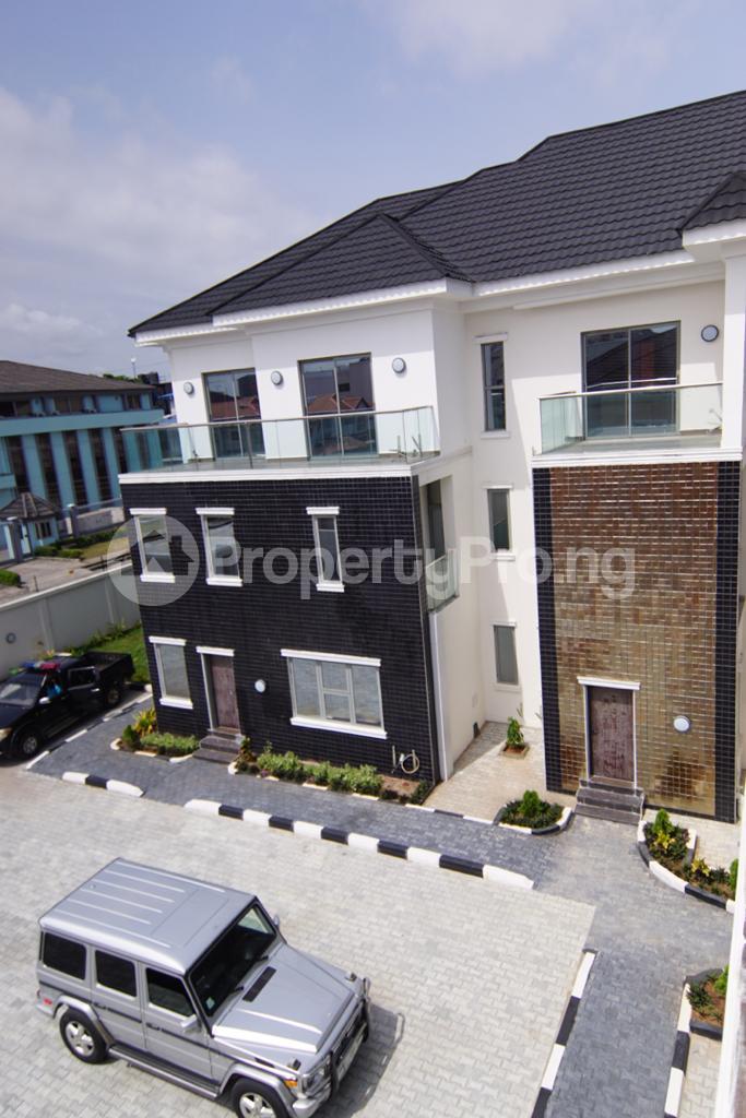 4 bedroom House for sale ONIRU Victoria Island Lagos