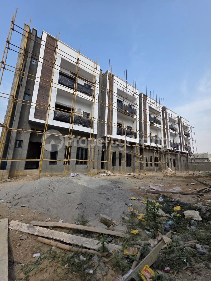 4 bedroom House for sale By Navy Quaters Jahi Abuja