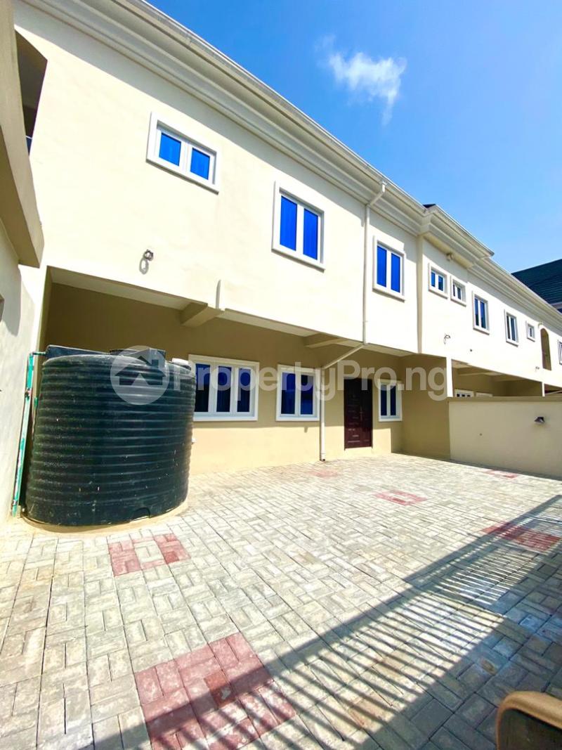 4 bedroom House for sale Second Tollgate Lekki Lagos