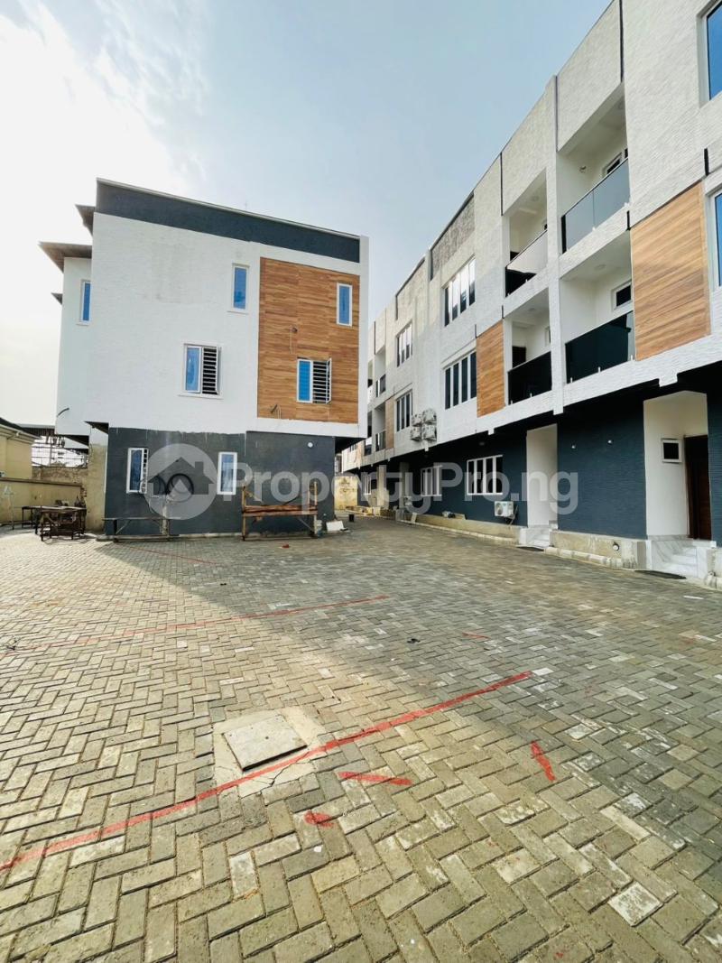 4 bedroom House for sale Adeniyi Jones Ikeja Lagos