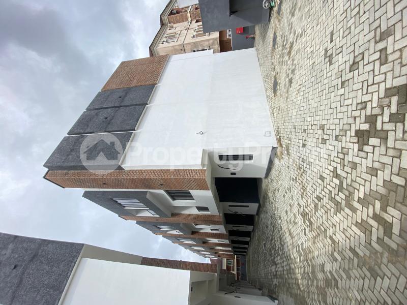 4 bedroom House for sale Ologolo Lekki Lagos