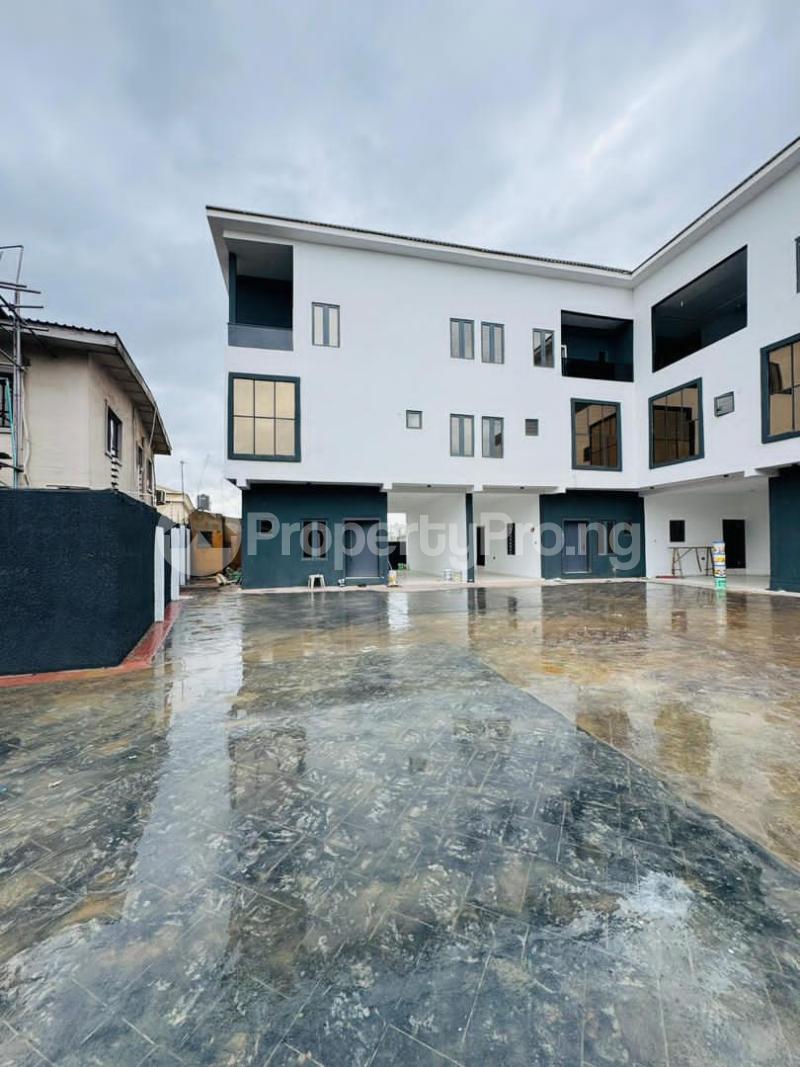4 bedroom House for sale Ikeja Lagos
