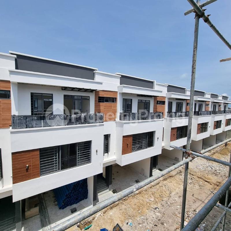 4 bedroom House for sale Ologolo Lekki Lagos