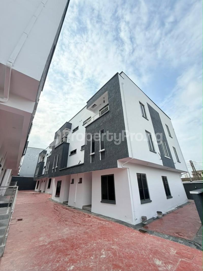 4 bedroom House for sale Awuse Estate Opebi Ikeja Lagos