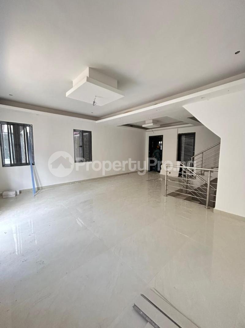 4 bedroom House for sale Off Allen Avenue Adeniyi Jones Ikeja Lagos