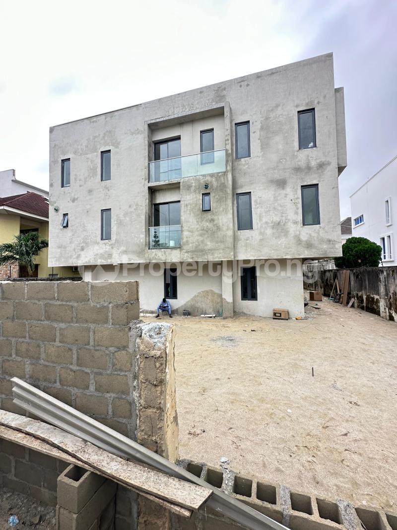 4 bedroom House for sale Banana Island Ikoyi Lagos