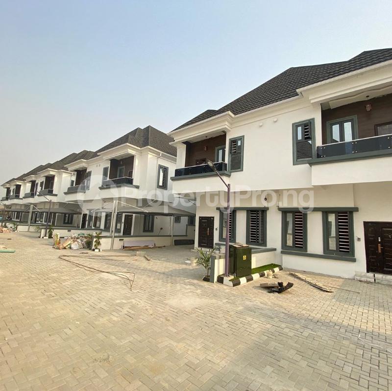 4 bedroom House for sale Lekki Lagos