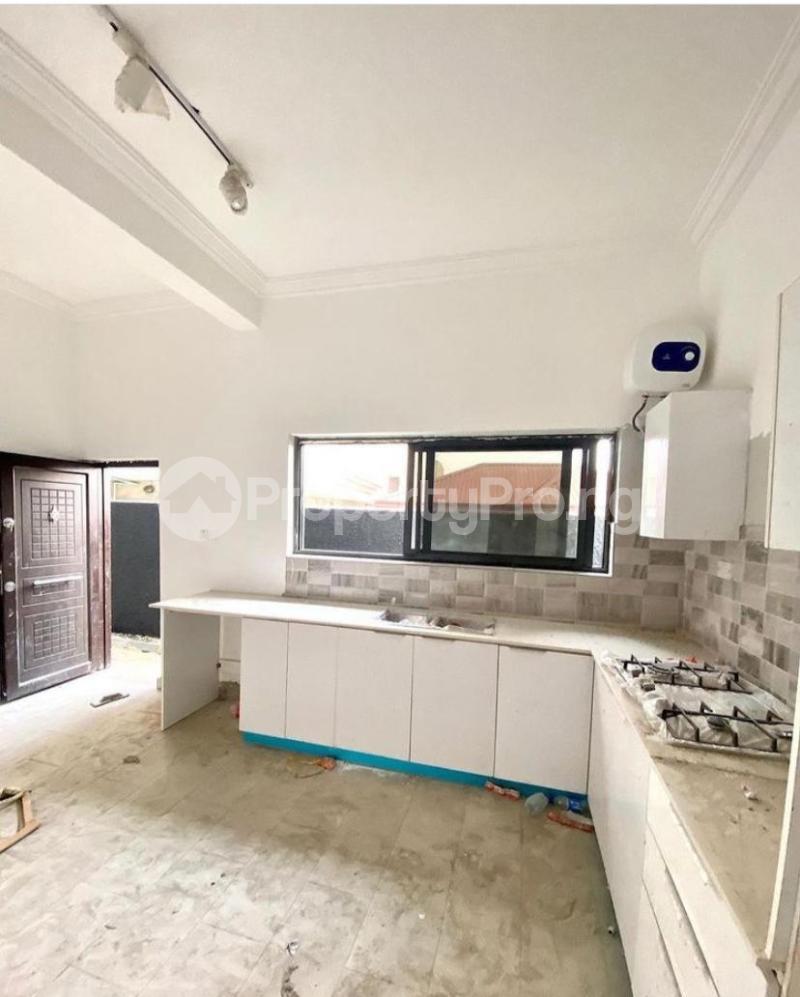 4 bedroom House for sale Osapa london Lekki Lagos