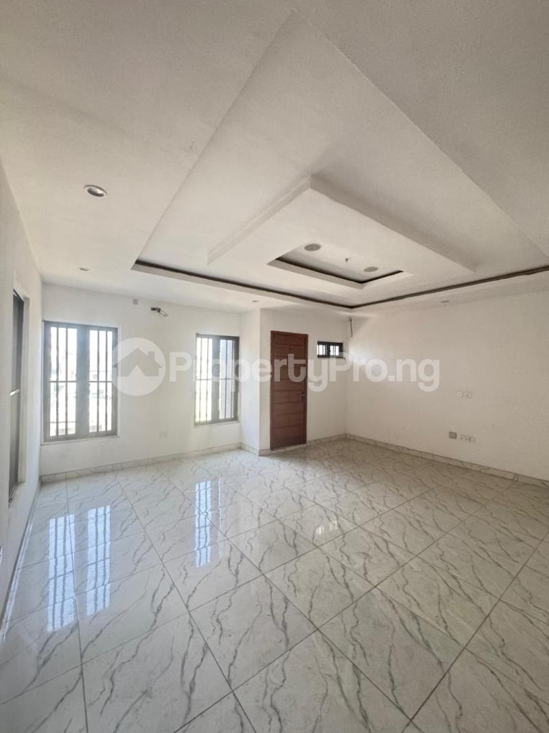4 bedroom House for sale Platinum Way Ikate Lekki Lagos