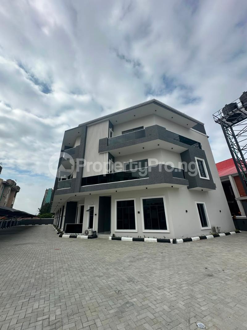 4 bedroom House for sale ONIRU Victoria Island Lagos