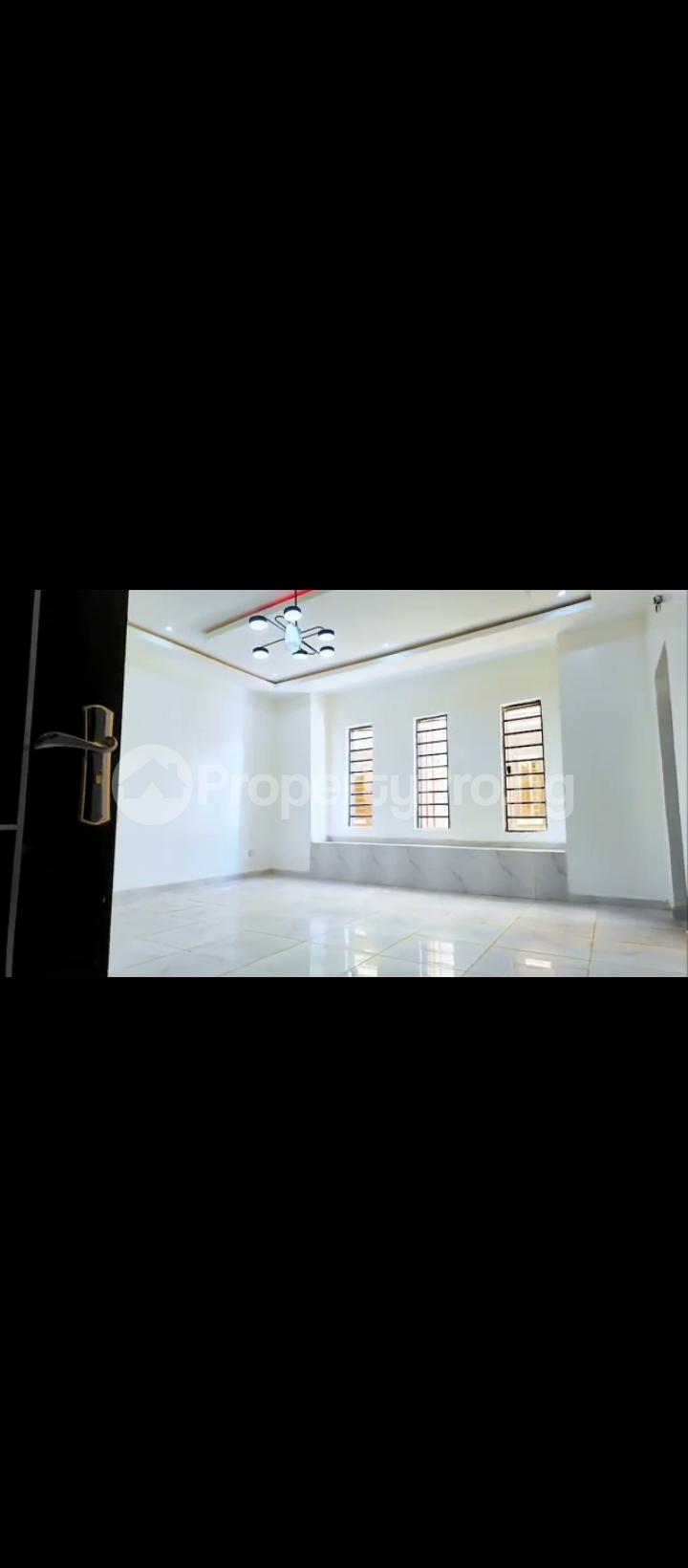 4 bedroom House for sale Along Orchid Hotel Road Lekki Lagos