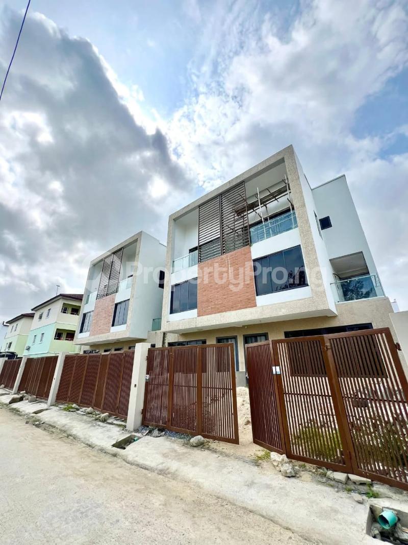 4 bedroom House for rent Ikate Lekki Lagos