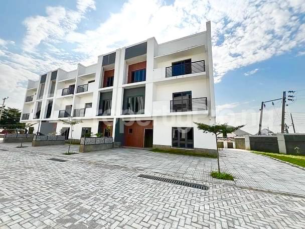 4 bedroom House for sale Jahi Abuja - 0