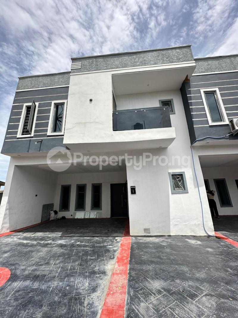 4 bedroom House for sale Ogba Lagos