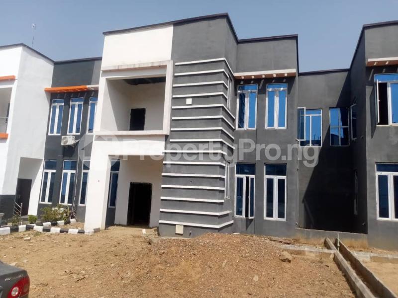 4 bedroom House for sale Fo1, Kubwa Abuja