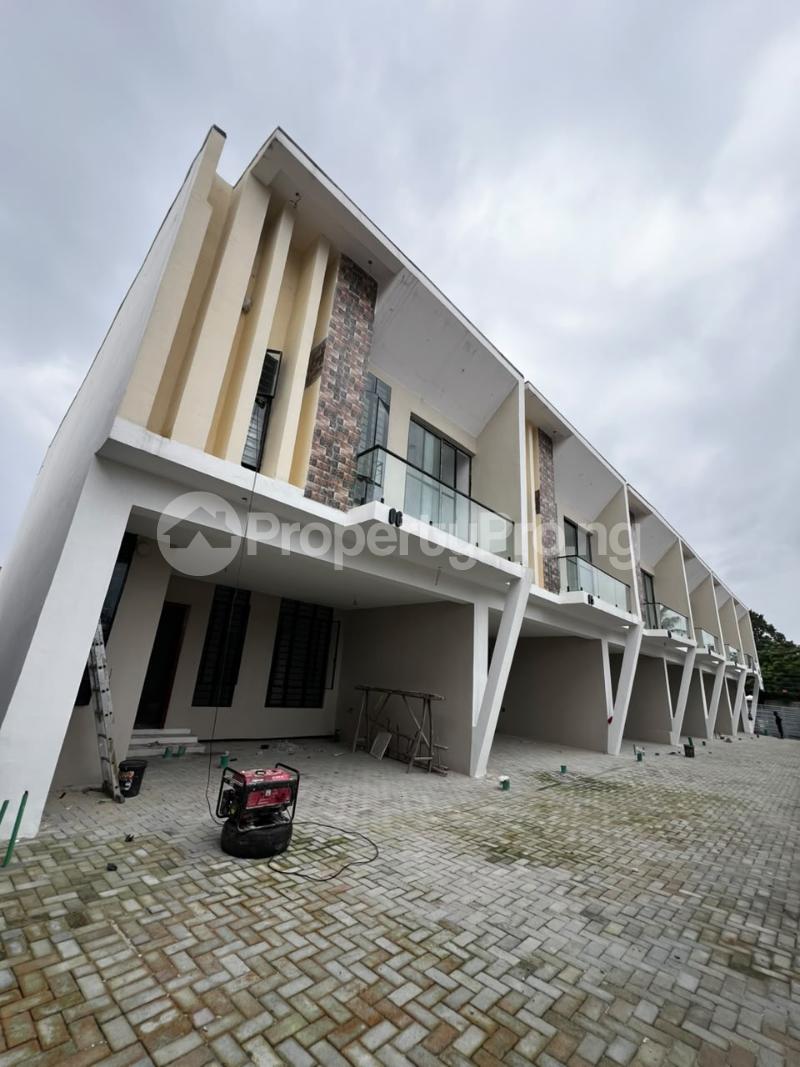 4 bedroom House for rent Thomas estate Ajah Lagos