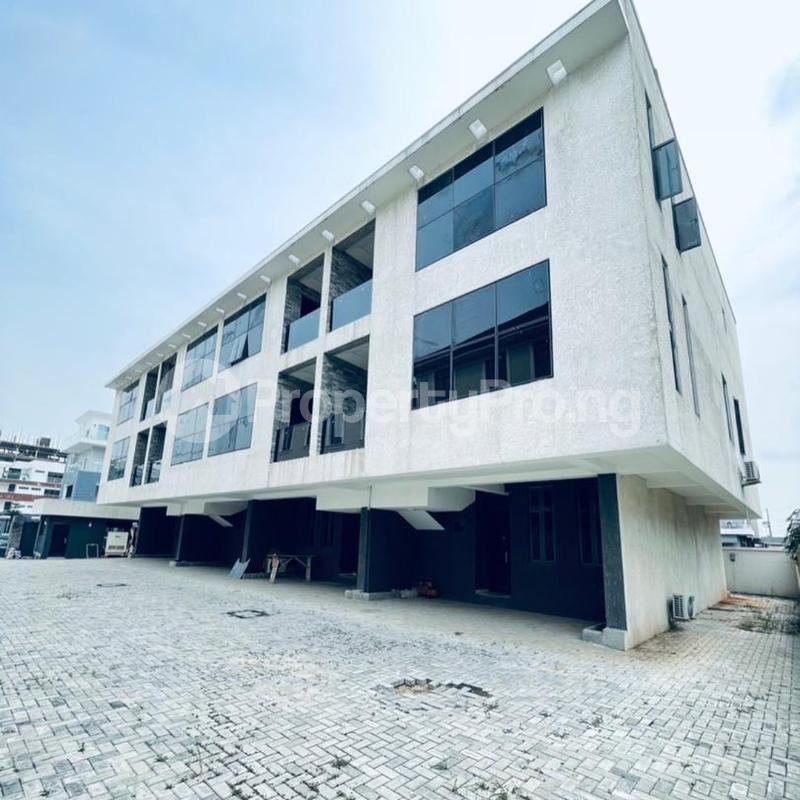 4 bedroom House for sale Ikoyi Lagos