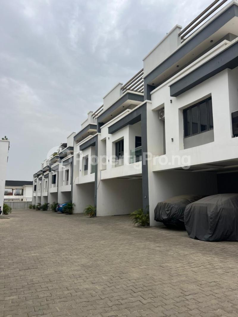 4 bedroom House for sale Wuye Abuja
