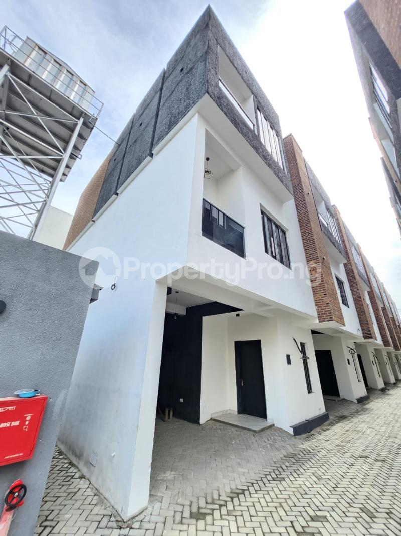 4 bedroom House for sale  Ologolo Lekki Lagos