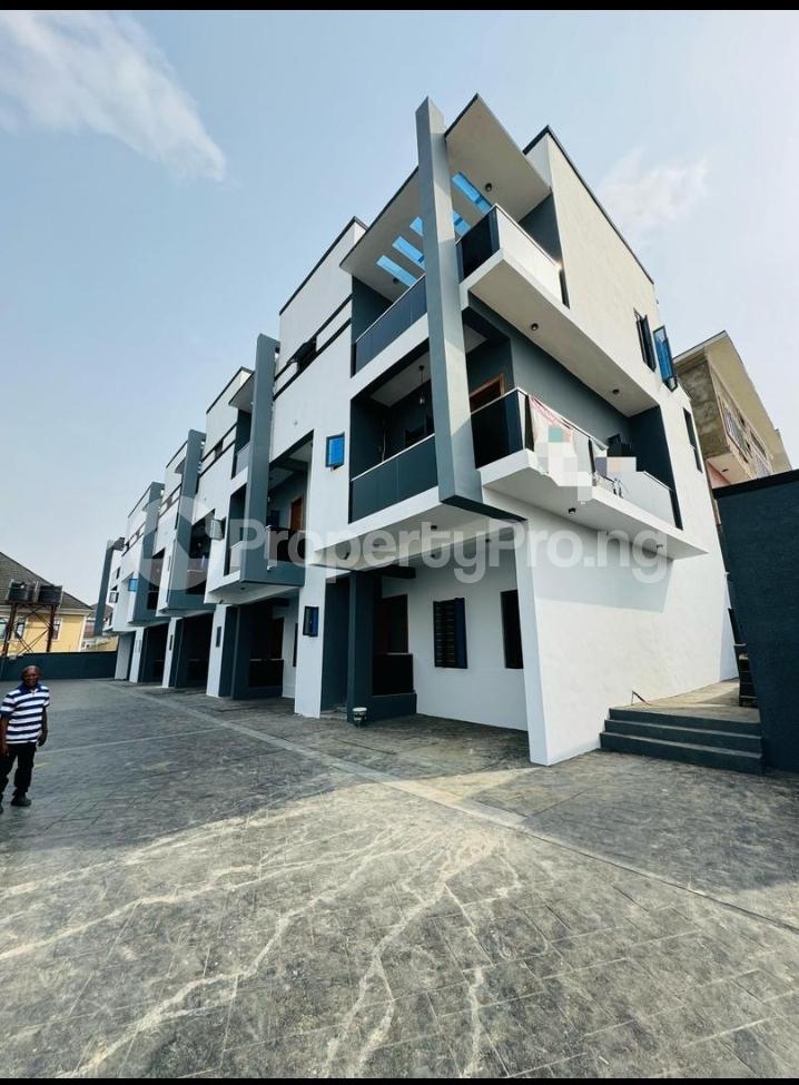 4 bedroom House for rent Ikeja Lagos