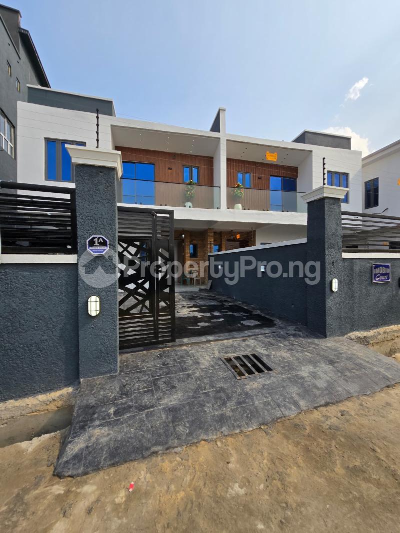 House for sale  Ado Ajah Lagos