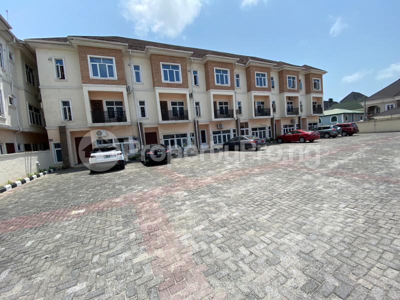 4 bedroom House for sale 5th Avenue Osapa london Lekki Lagos