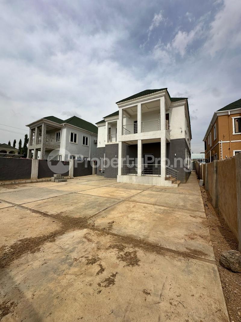 4 bedroom House for sale Aldikan Estate, 6th Avenue Gwarinpa Abuja