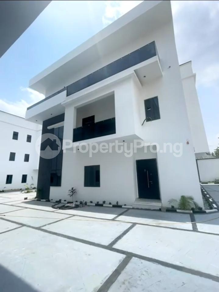 4 bedroom House for sale Guzape Abuja