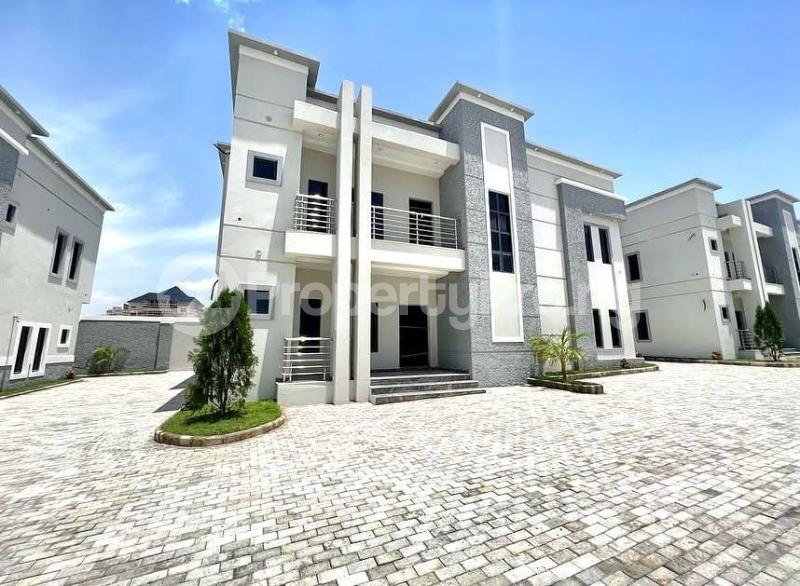 4 bedroom House for sale Wuye Abuja