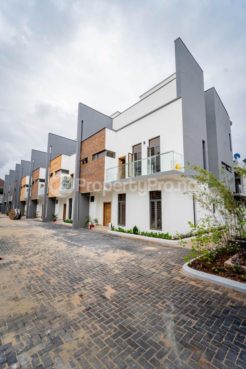 4 bedroom House for sale chevron Lekki Lagos