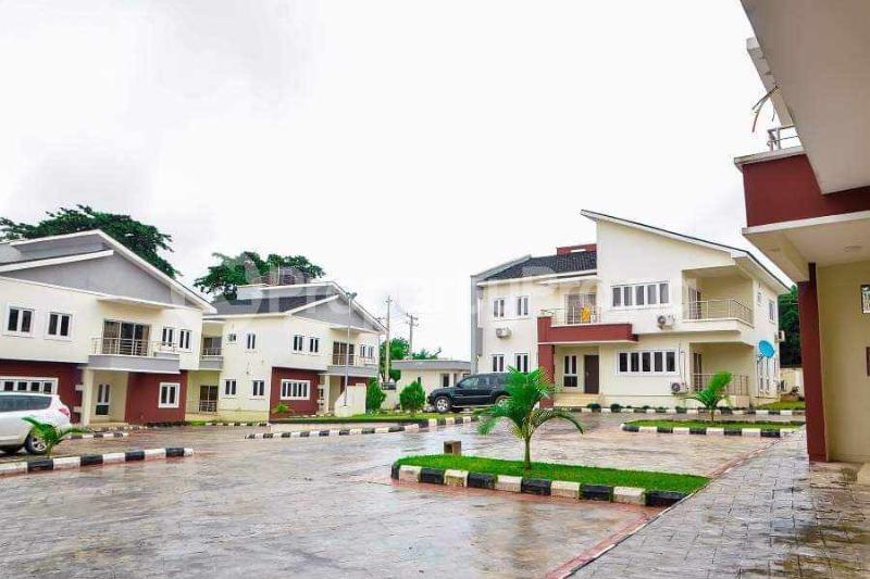 4 bedroom House for sale Aron Court 1 Jericho Ibadan Oyo