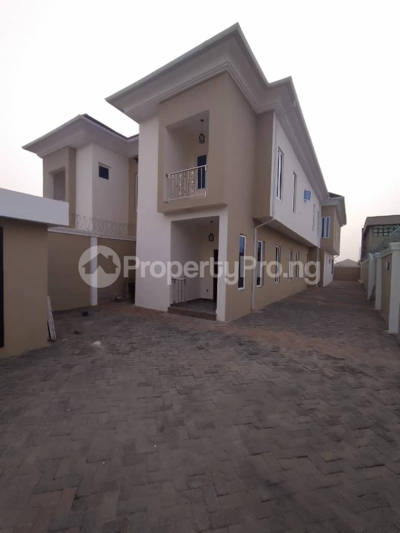 4 bedroom House for rent Magodo Phase 2 Shangisha Ikeja Lagos