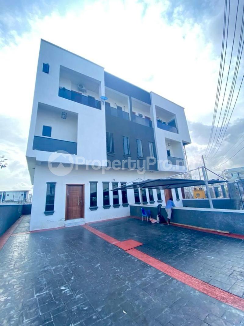 4 bedroom House for sale orchid Lekki Lagos