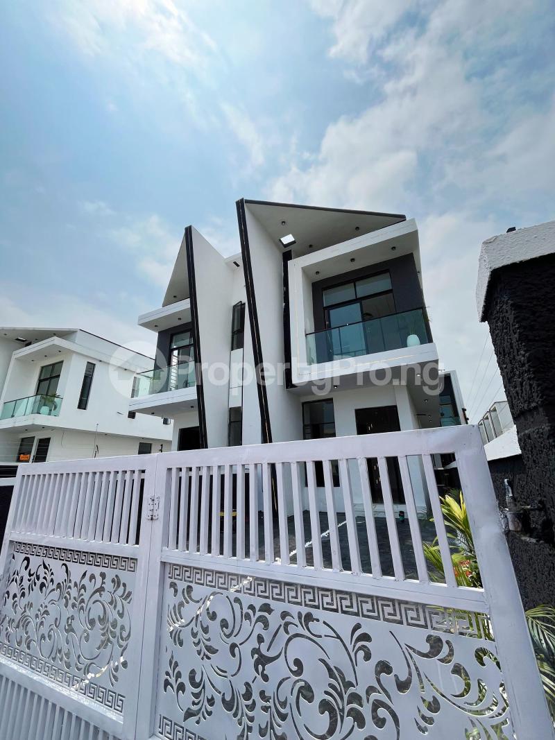 4 bedroom House for sale Ikota Lekki Lagos