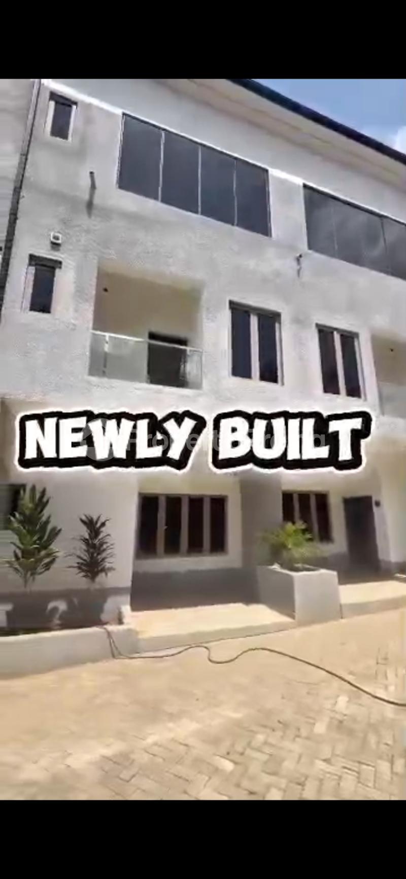 4 bedroom House for rent Guzape Main Guzape Abuja