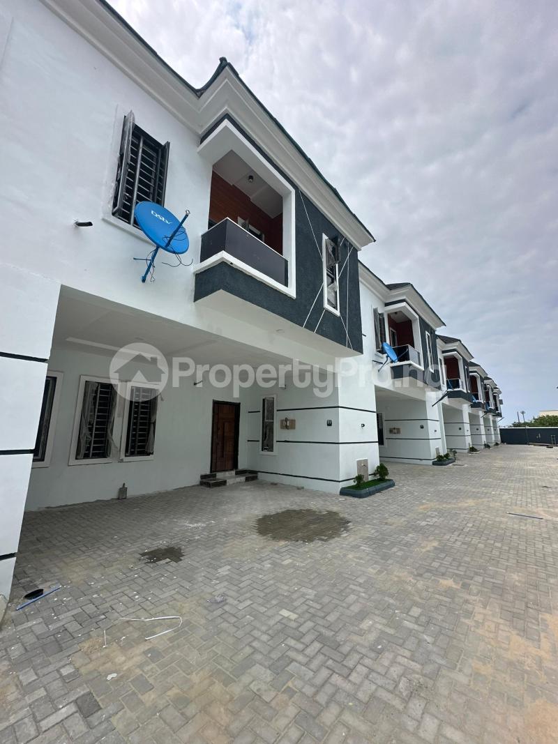 4 bedroom House for sale Ilaje Ajah Lagos