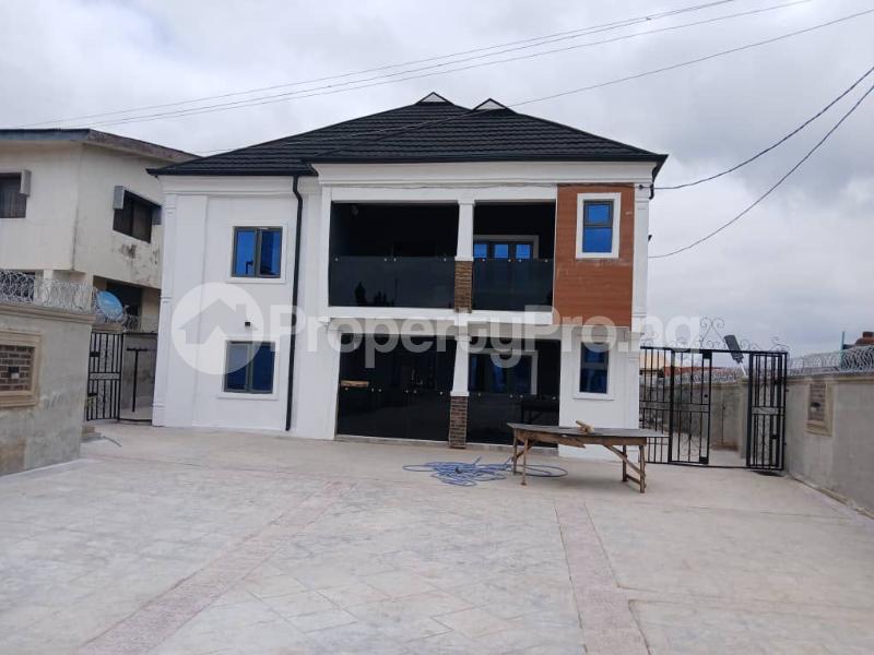 3 bedroom Flat / Apartment for rent Oluyole Estate Ibadan Oyo