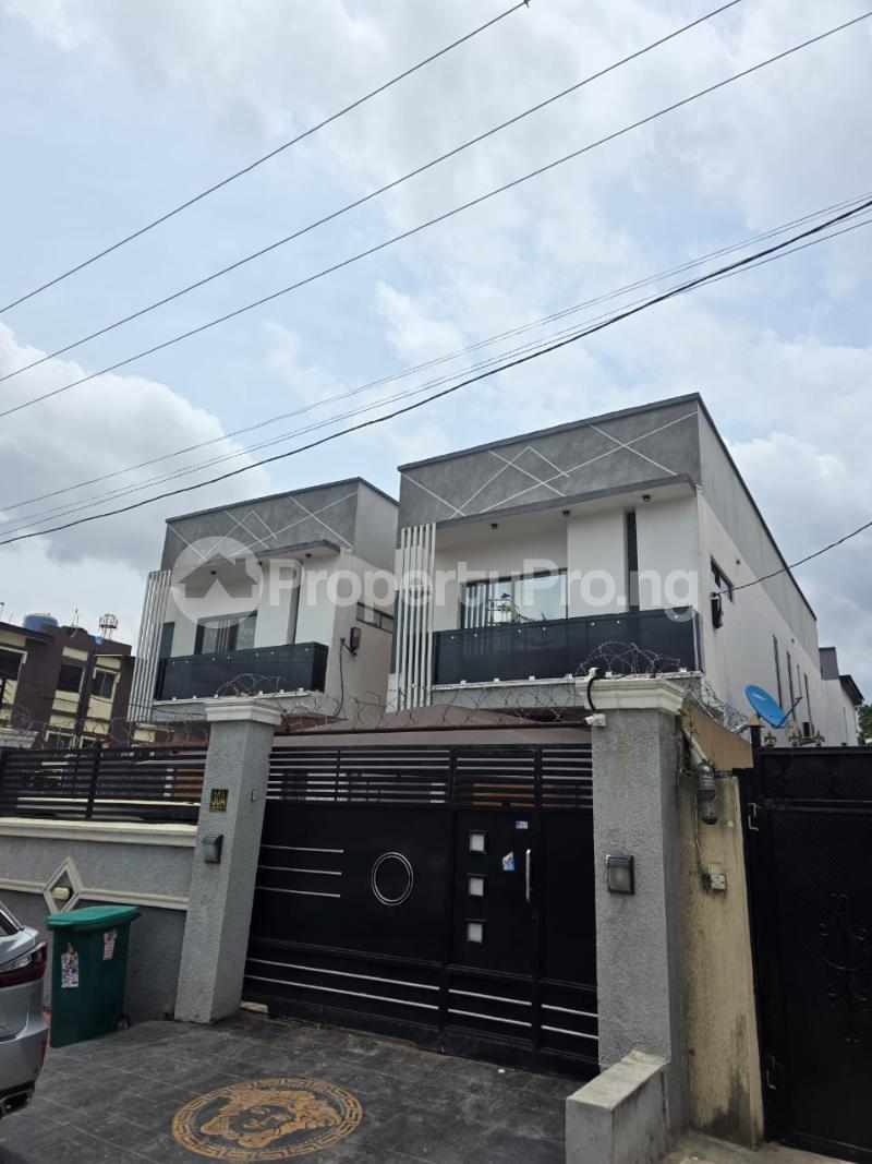 4 bedroom House for sale Ifako-ogba Ogba Lagos