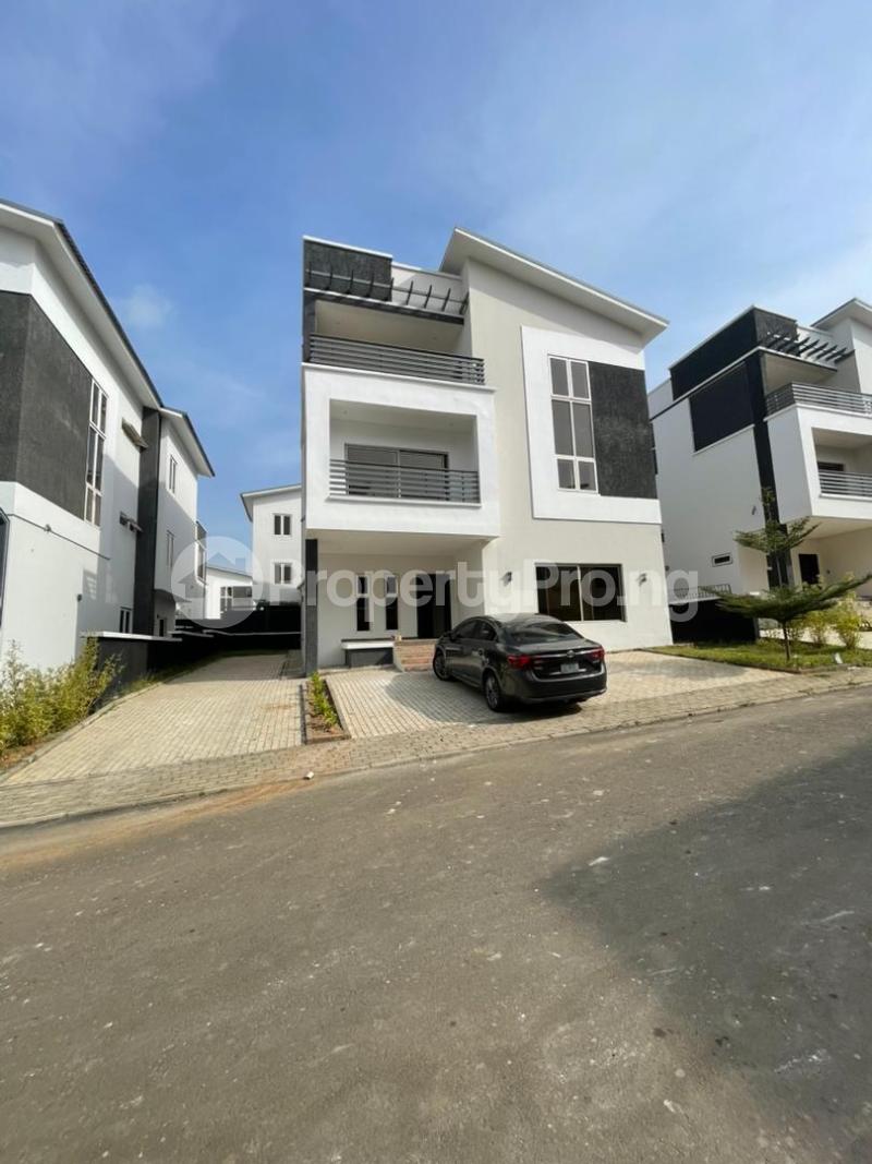 4 bedroom House for sale Life Camp Abuja