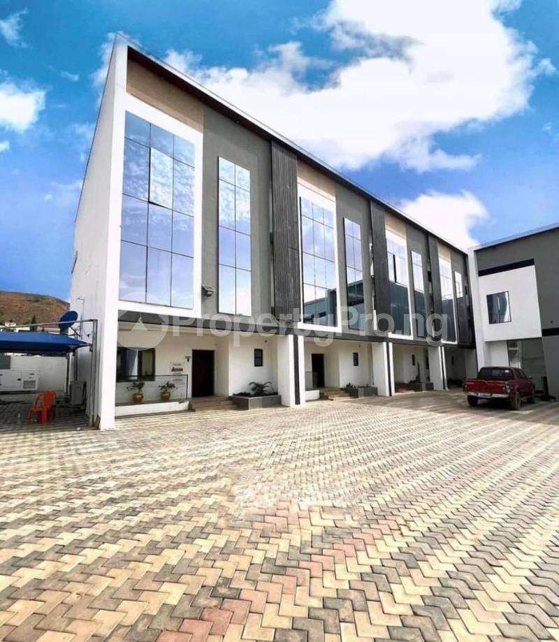4 bedroom House for sale  Wuye Abuja