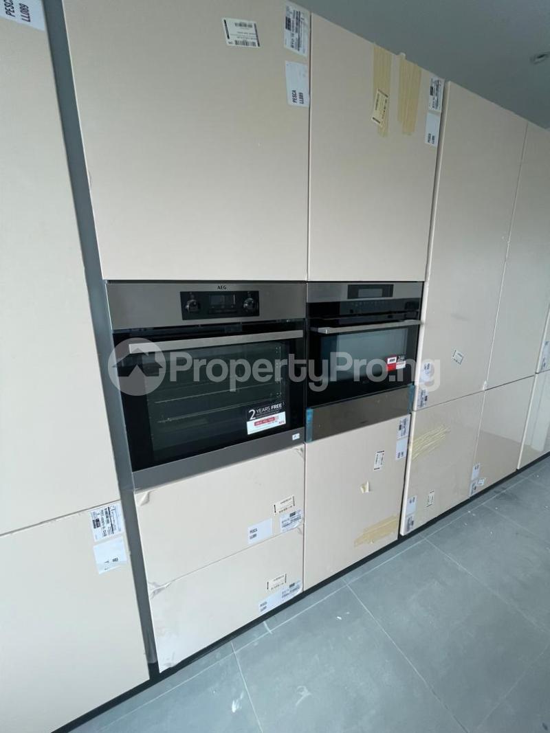 4 bedroom Flat / Apartment for rent  Banana Island Ikoyi Lagos