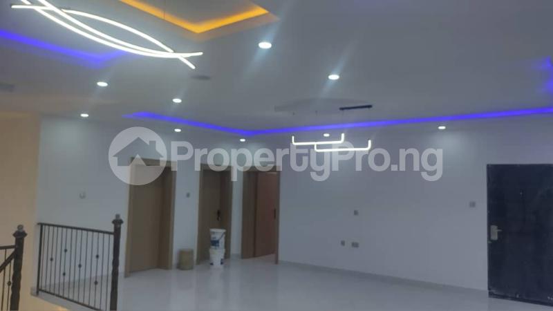 4 bedroom House for sale Airforce Estate , Opposite Kolapo Ishola Akobo Ibadan Oyo