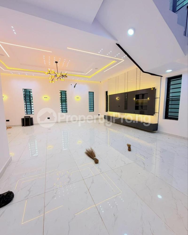 4 bedroom House for sale Ogba Ikeja Lagos
