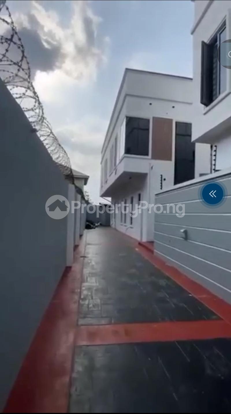 5 bedroom House for sale Medina Estate, Gbagada Lagos - 0