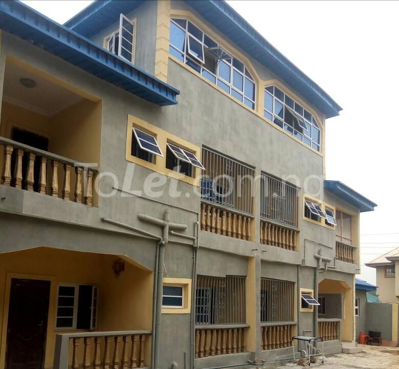 4 bedroom House for rent Taodaq Estate Ifako-gbagada Gbagada Lagos