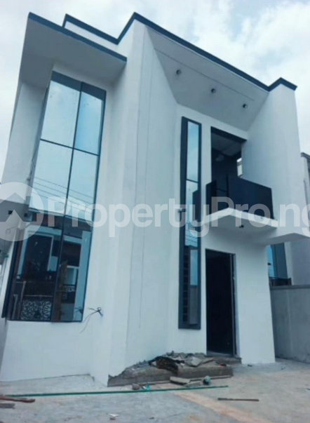 4 bedroom House for sale Kayfarm Estate Obawole Ifako Ijaiye Ogba Lagos
