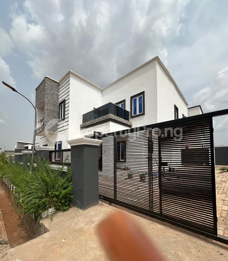4 bedroom House for sale Centinary City Estate Enugu Enugu