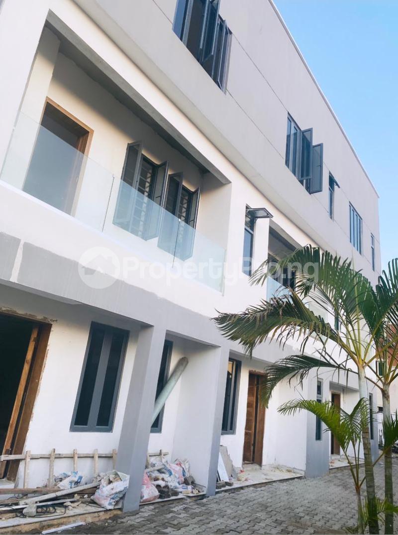 4 bedroom House for sale Ilasan Lekki Lagos