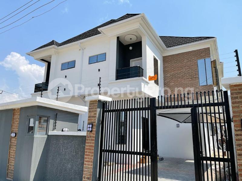 4 bedroom House for sale Off Chevron Road chevron Lekki Lagos